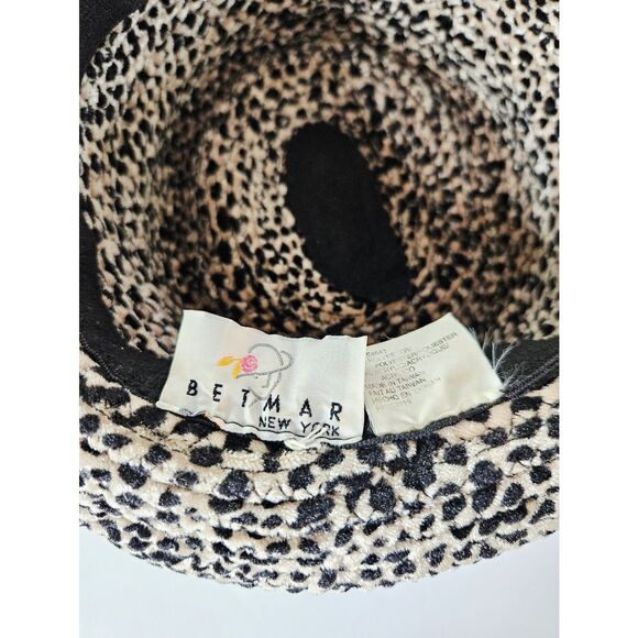 Vintage Betmar New York Velour Fuzzy Cheetah Spotted Print Bucket Cloche Hat main image 3